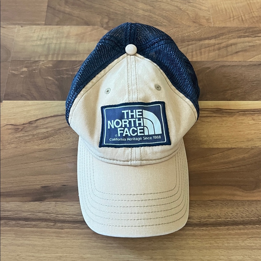The North Face Beige and Black Logo Cap